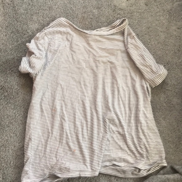 H and M striped tee - Picture 1 of 1